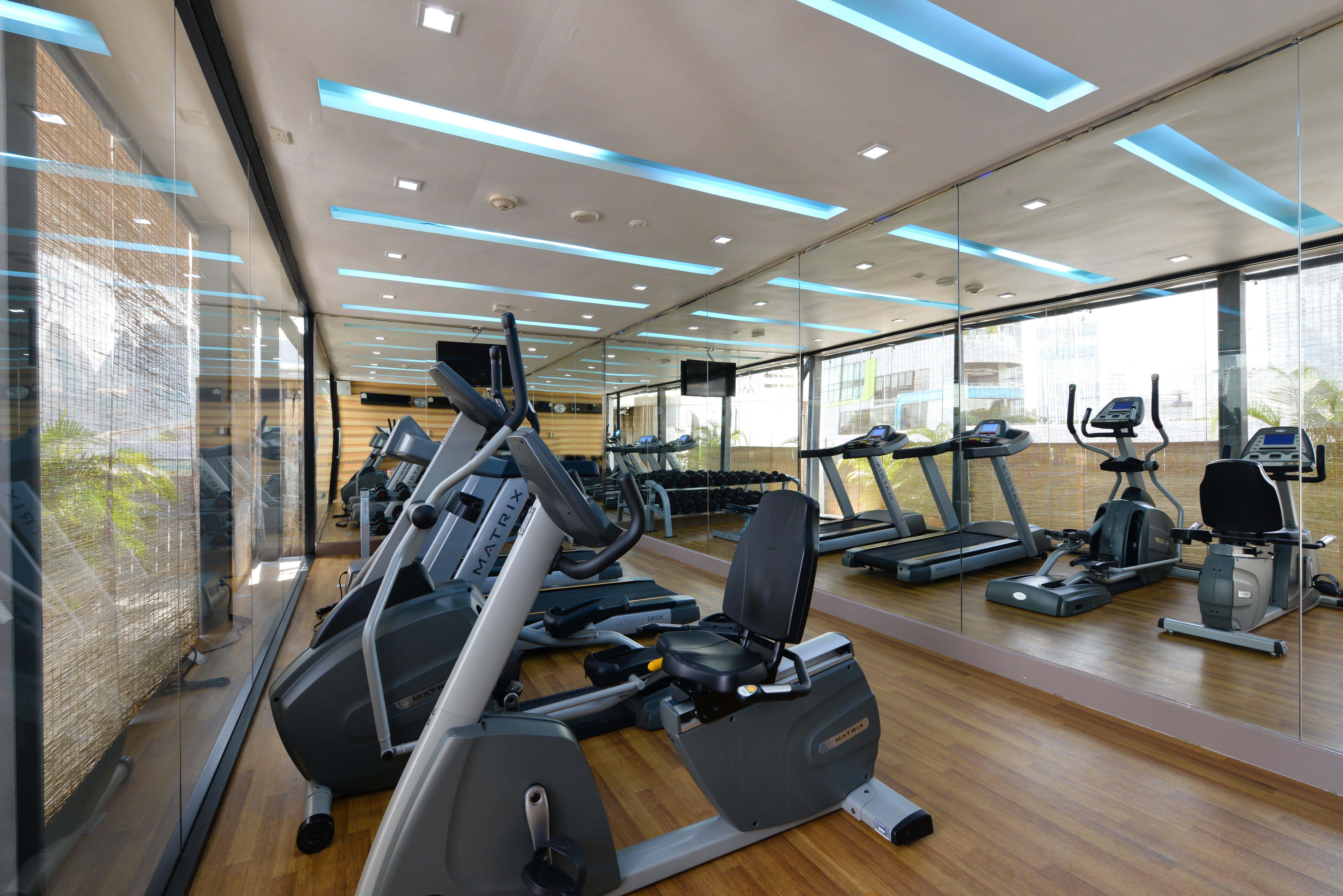Holiday Inn Express Bangkok Sukhumvit 11 By Ihg Buitenkant foto