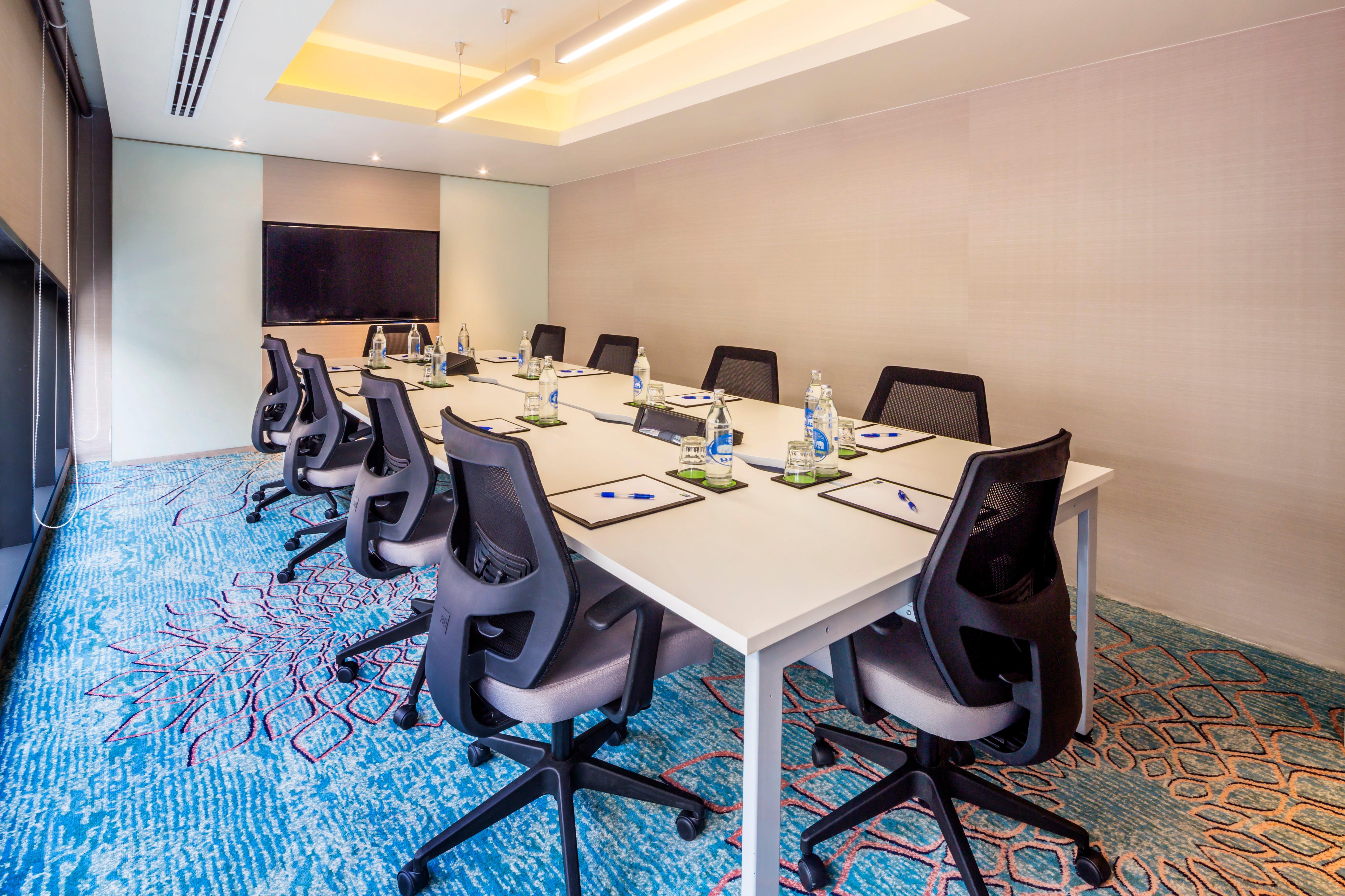 Holiday Inn Express Bangkok Sukhumvit 11 By Ihg Buitenkant foto