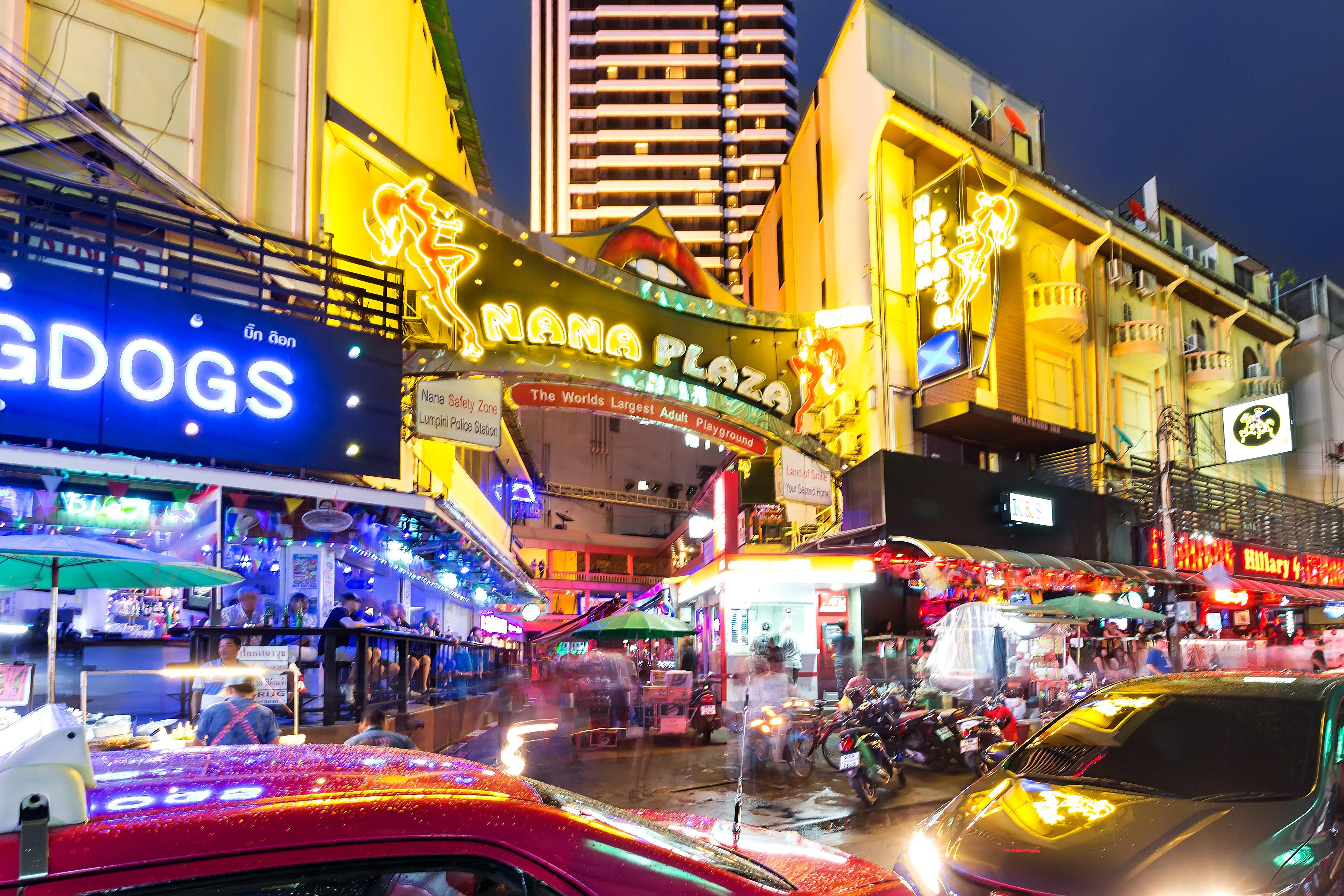 Holiday Inn Express Bangkok Sukhumvit 11 By Ihg Buitenkant foto