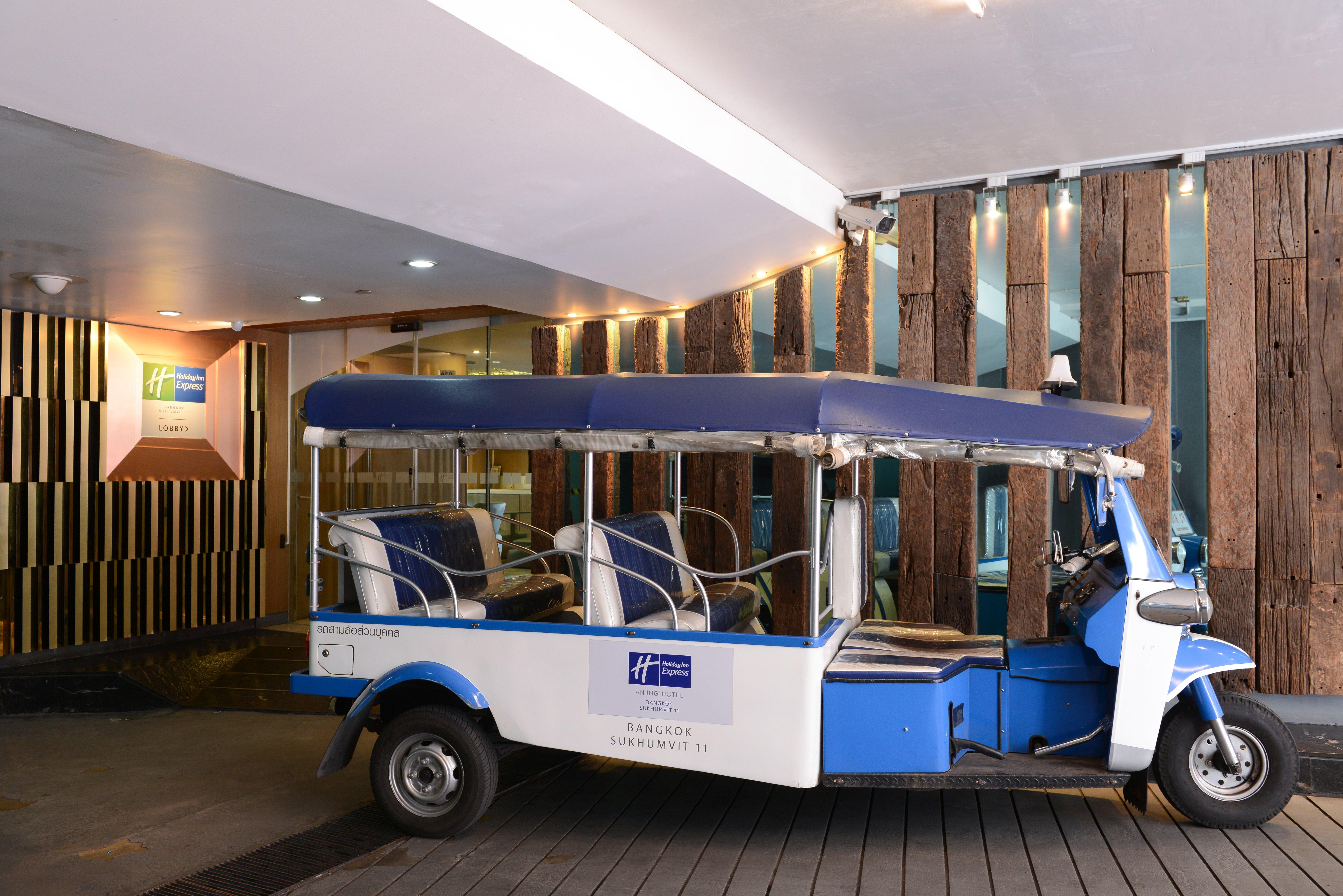 Holiday Inn Express Bangkok Sukhumvit 11 By Ihg Buitenkant foto