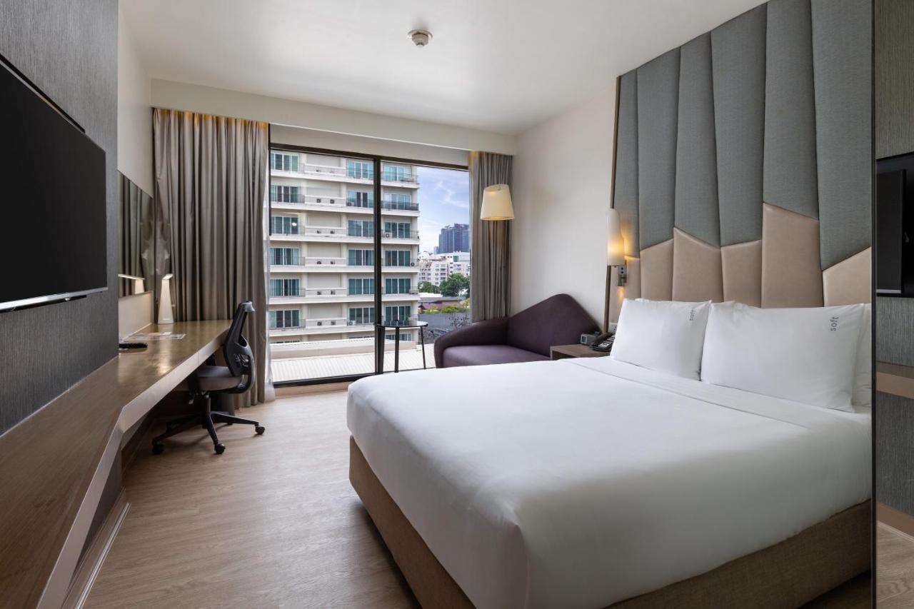 Holiday Inn Express Bangkok Sukhumvit 11 By Ihg Buitenkant foto